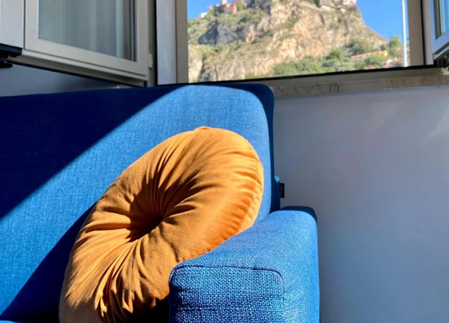 Murmuria Taormina 0*,  Italy
